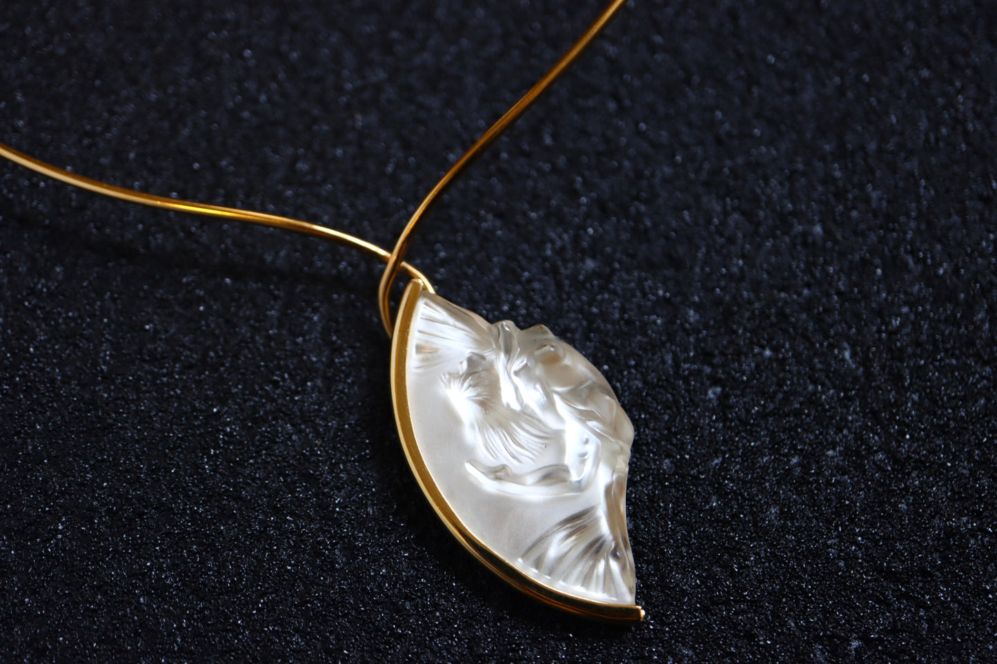 Lalique art nouveau crystal acrobat clear sculpture collar necklace