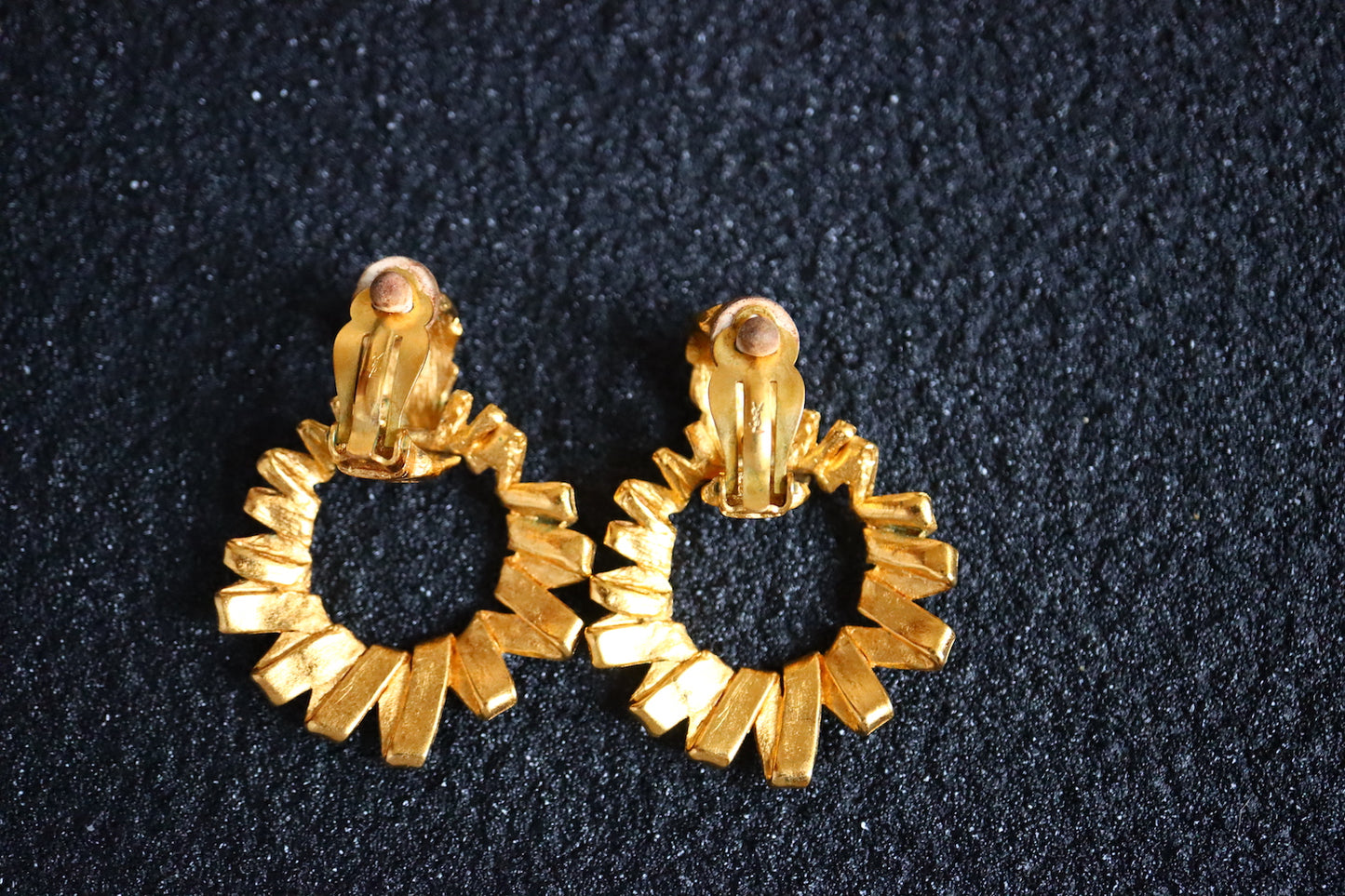 Vintage Yves Saint Laurent YSL Rich gold-tone Hoop Riband clip-on Earrings