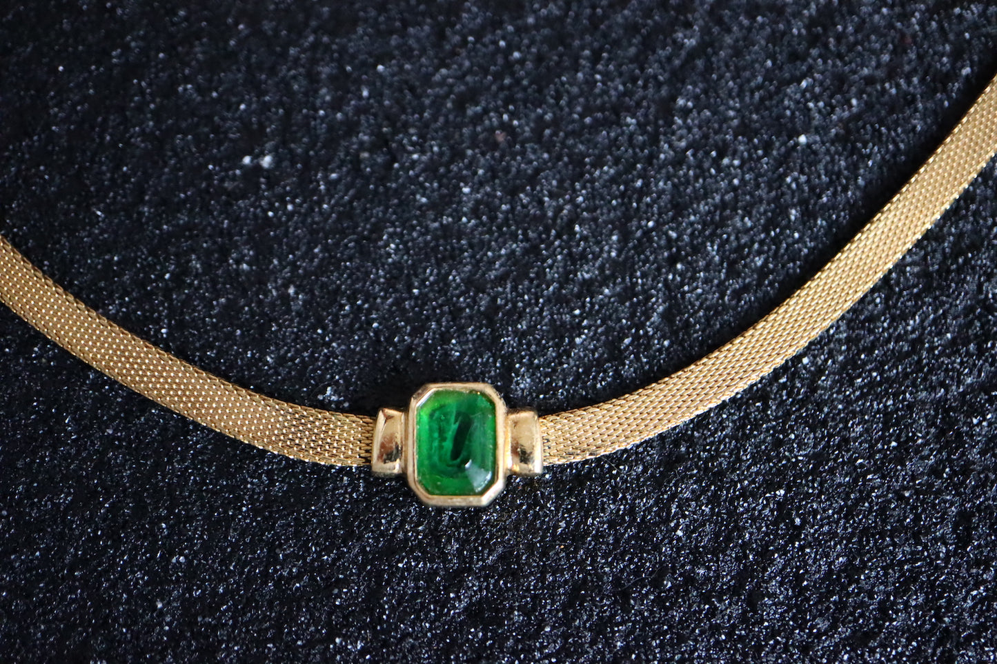 Vintage Henkel & Grossé Germany weaving green rhinestone choker necklace