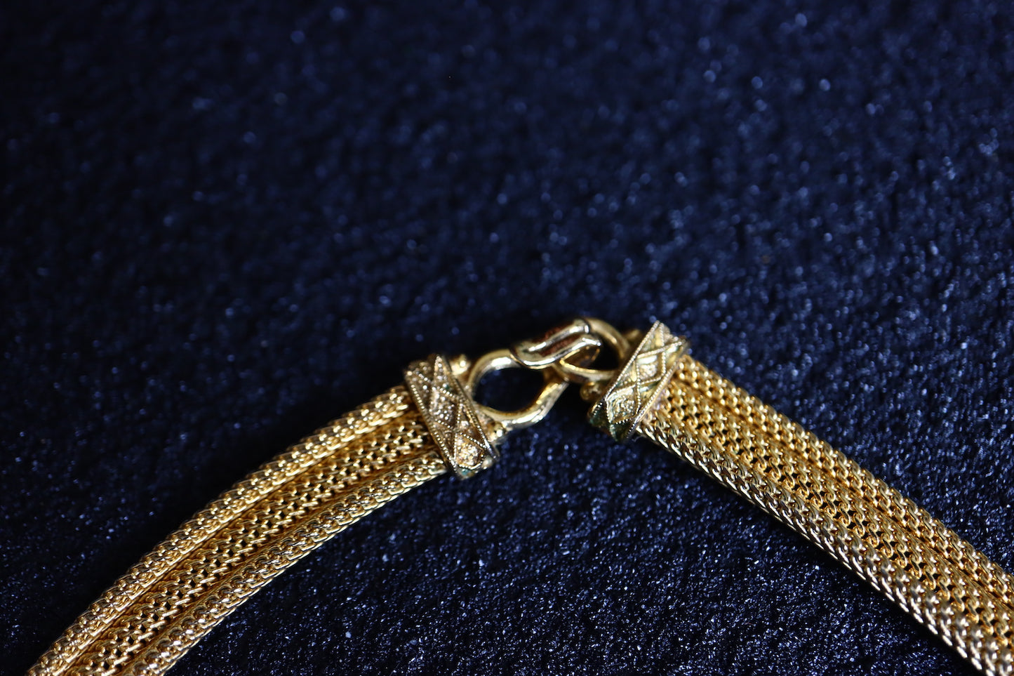 Vintage Balenciaga Paris gold tone mesh weaving Chain necklace
