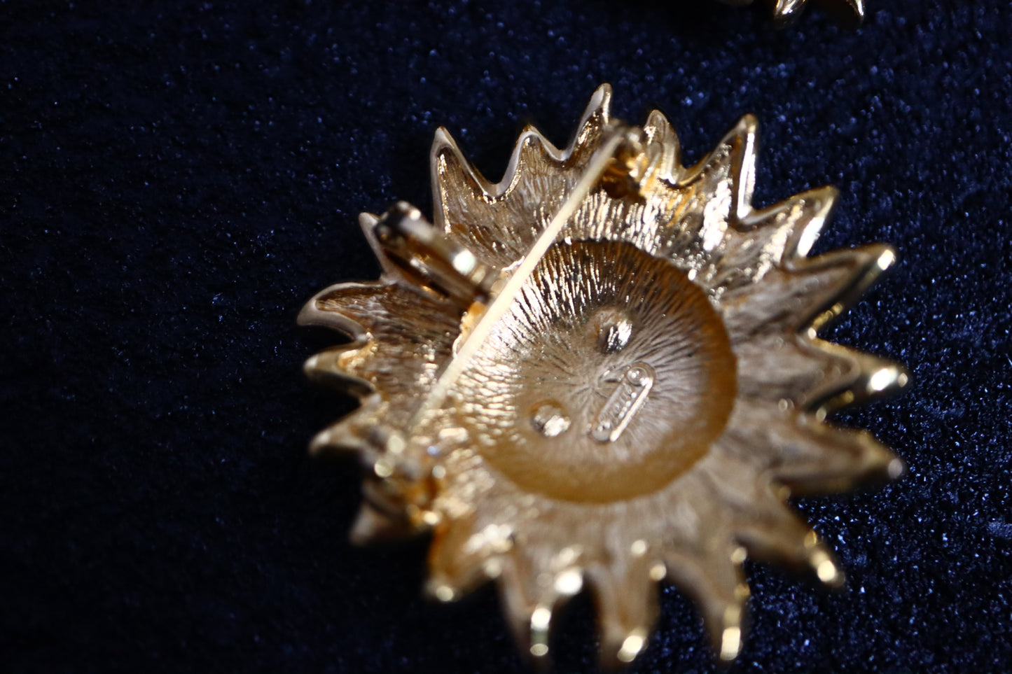 Vintage Henkel & Grossé Helios sun face brooch earrings pendant