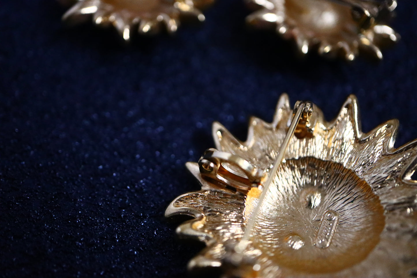 Vintage Henkel & Grossé Helios sun face brooch earrings pendant