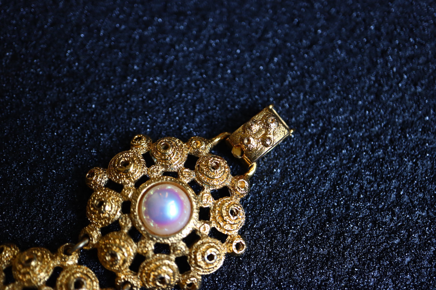 Vintage Rochas faux Pearl gold tone flower long earrings bracelet set