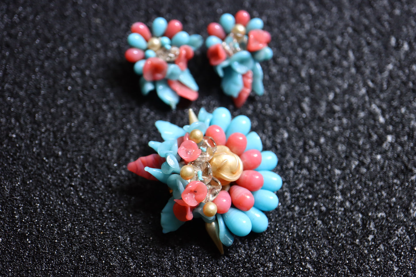 Vintage Louis Rousselet hand-crafted Glass blue and pink bouquet brooch earrings set