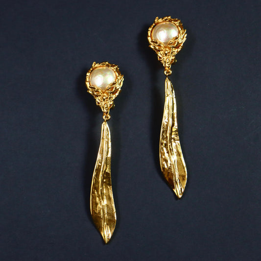 Vintage Yves Saint Laurent Pearl Long Pendant Clip-on Earrings