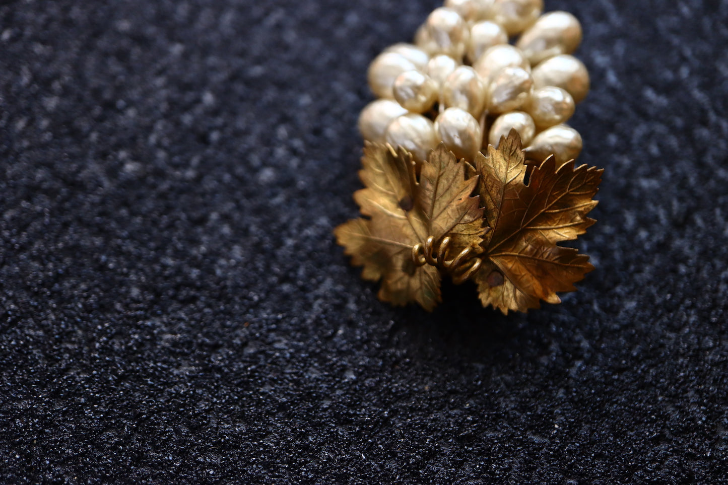 Vintage Louis Rousselet hand-crafted Glass faux Pearl grape dress clip