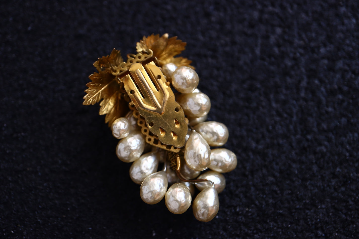 Vintage Louis Rousselet hand-crafted Glass faux Pearl grape dress clip