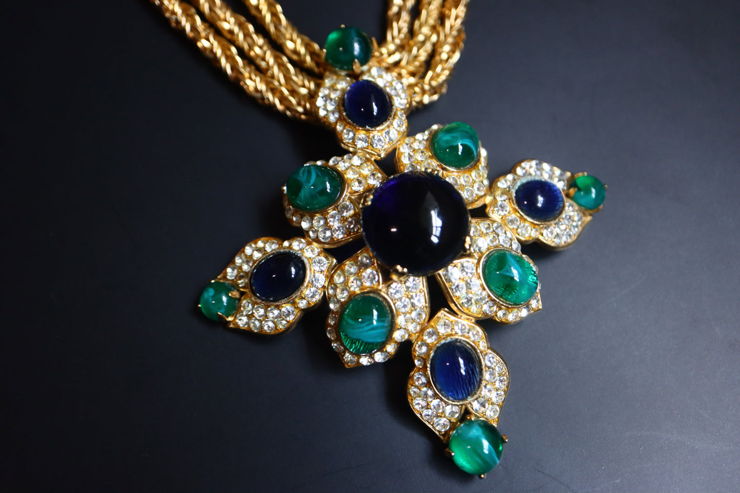 Vintage Henkel & Grossé 1969 glass cabochon necklace clip on earrings set