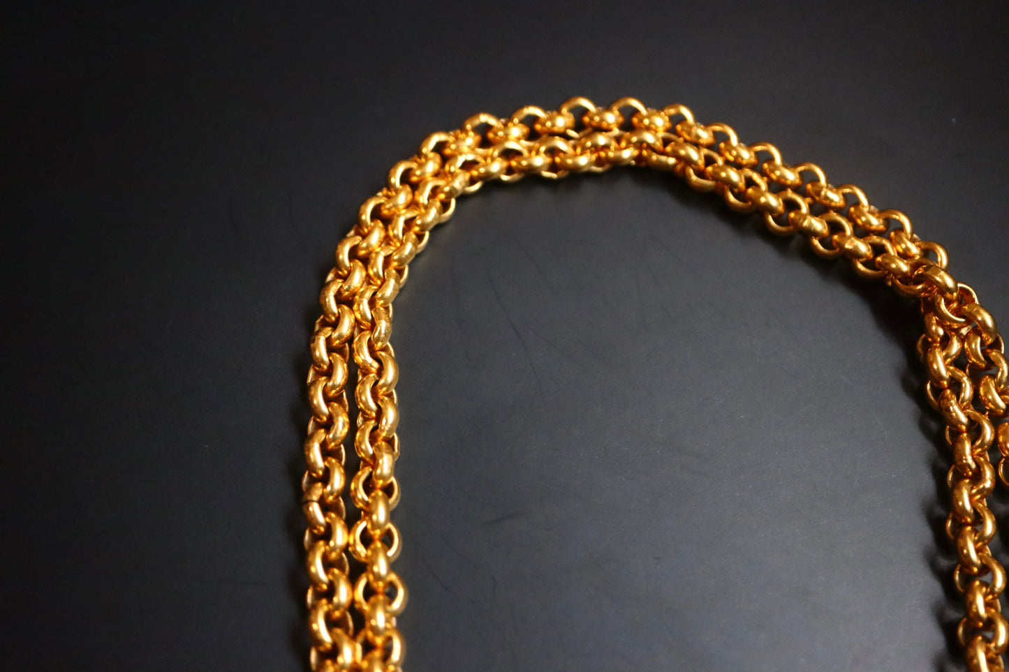 Vintage Chanel 1997 gold chain mirror long necklace