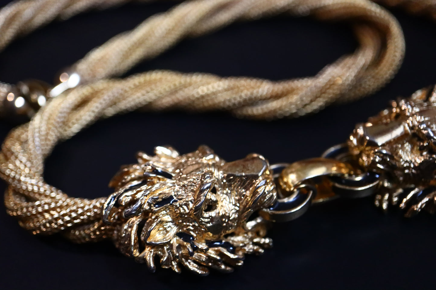 Vintage 1974 Henkel & Grossé lion convertible long necklace