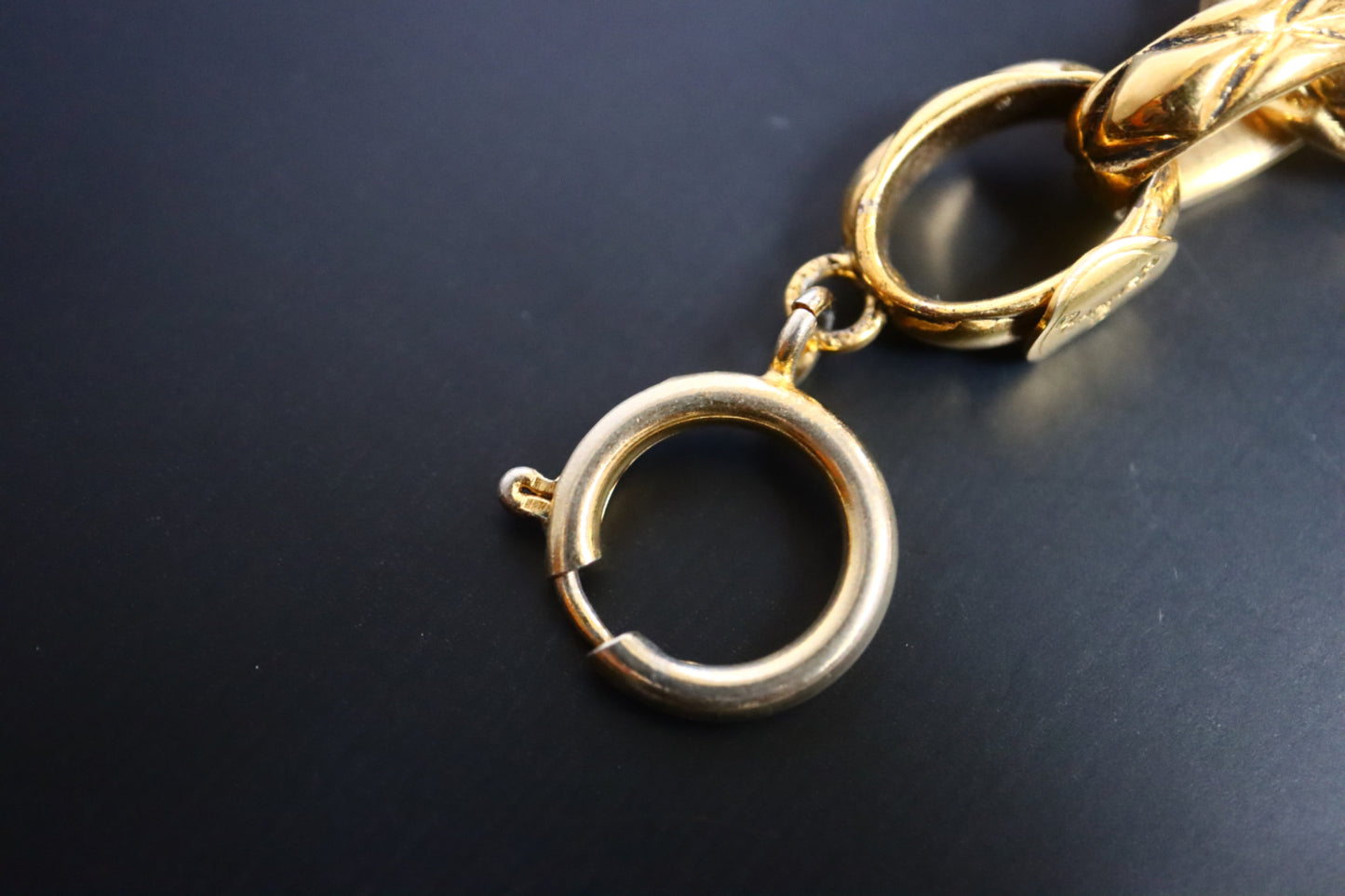 Vintage 1970s Chanel quilted gold tone chain bracelet