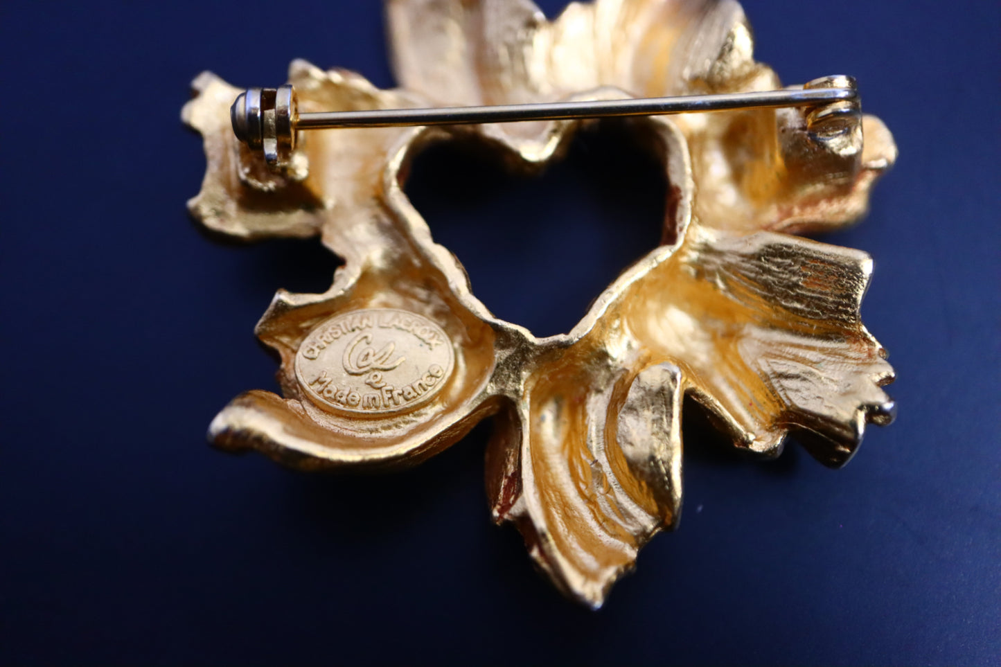 Vintage Christian Lacroix Leaf heart gold tone brooch
