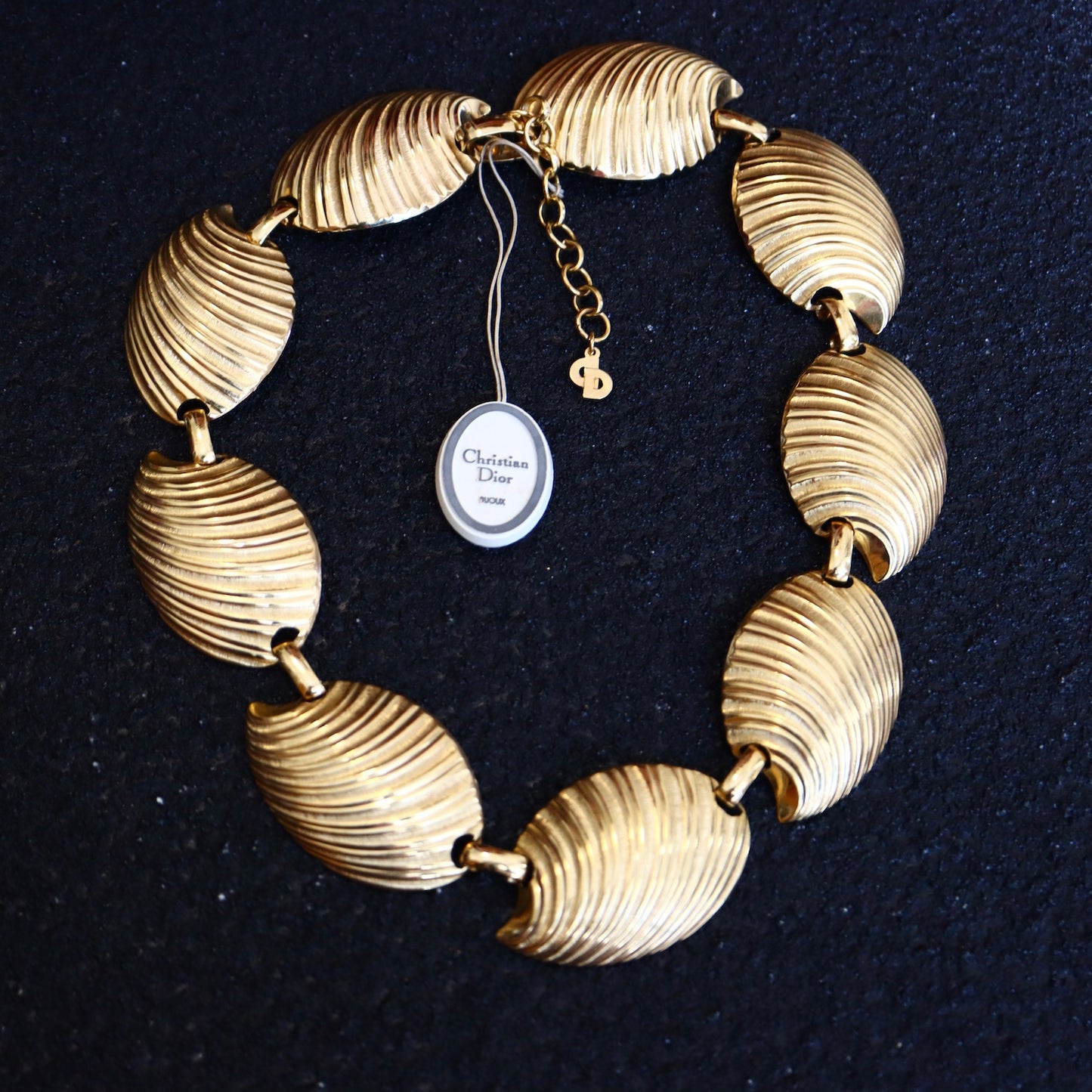 Vintage Christian Dior gold tone shell pattern necklace and bracelet set