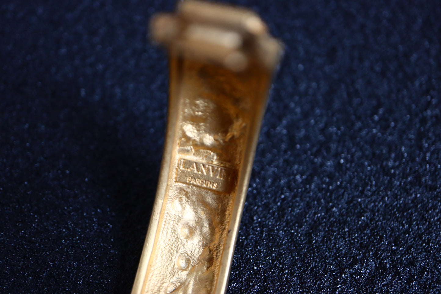 Vintage Lanvin gold-tone carving Logo leaf perfume cuff bracelet