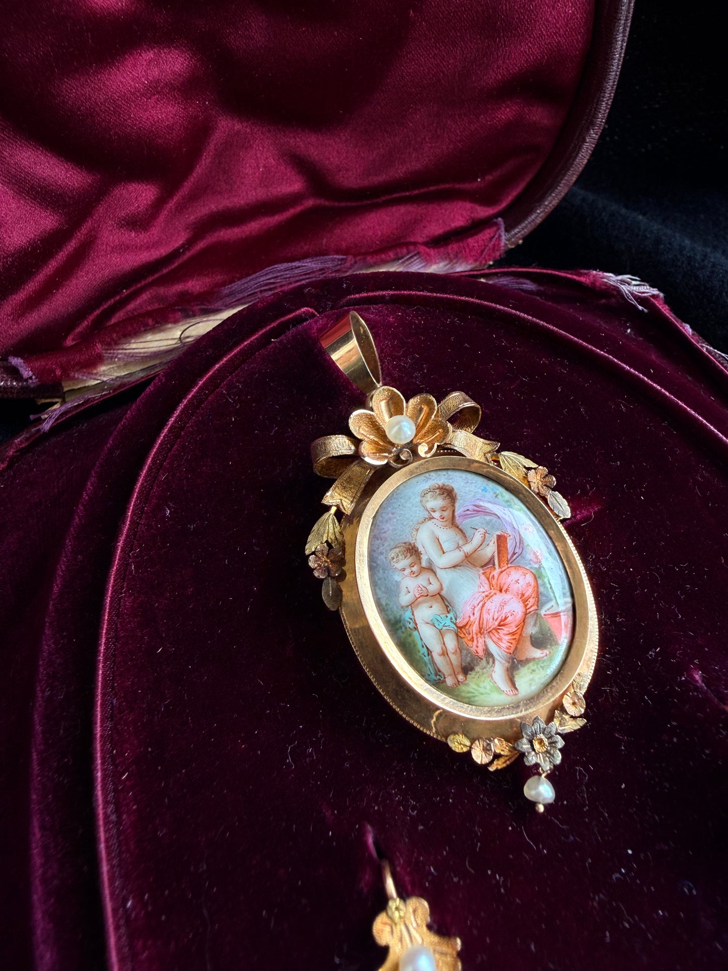 ANTIQUE French 18K Gold Hand-Painted Miniature Porcelain & Seed Pearl Parure Set (Pendant & Earrings) with Fitted Original Box