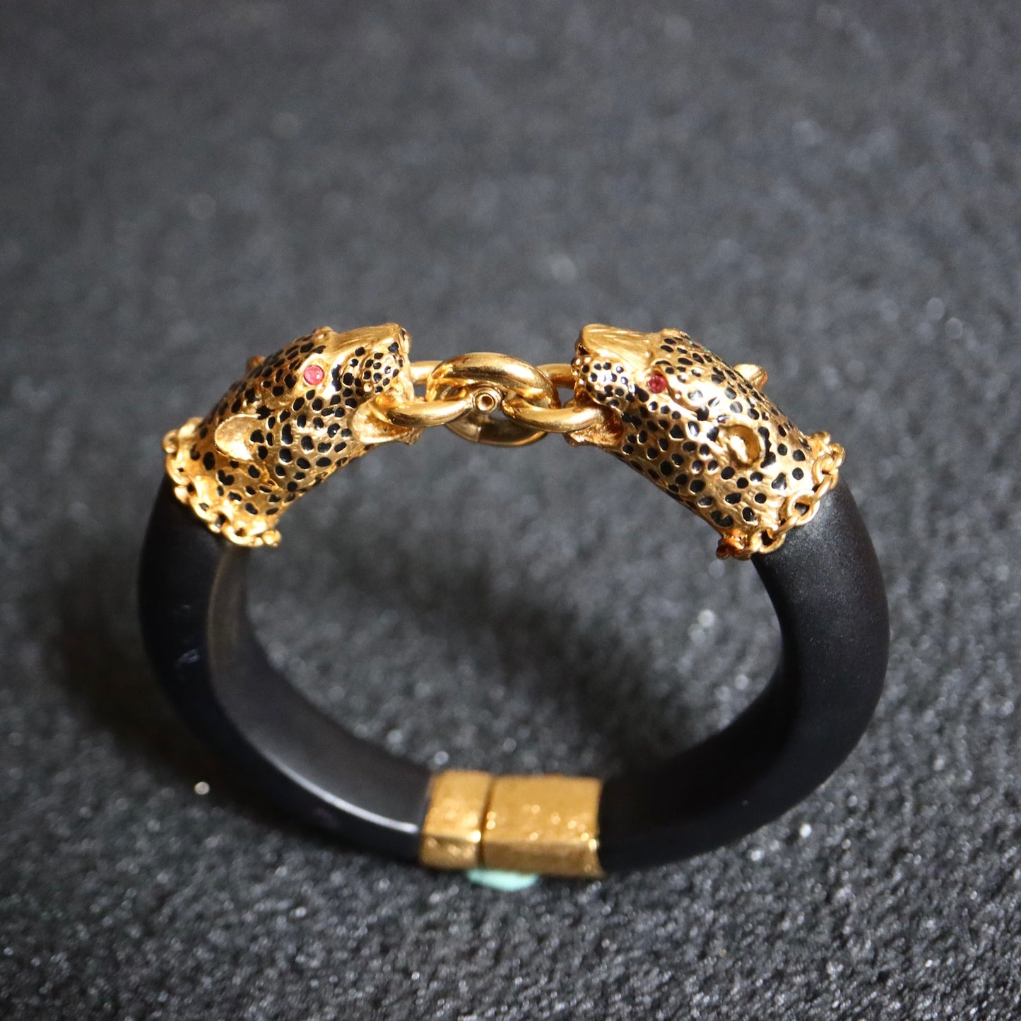 VINTAGE FRANKLIN MINT 1987 Double Leopard Head Faux Ebony Bangle Bracelet