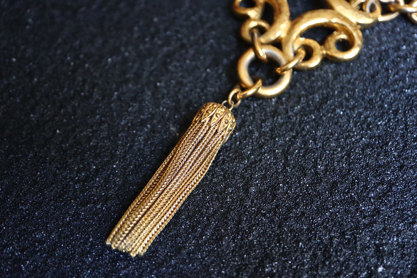 VINTAGE YSL Gold-Tone double layer Knot & Tassel Sautoir Necklace