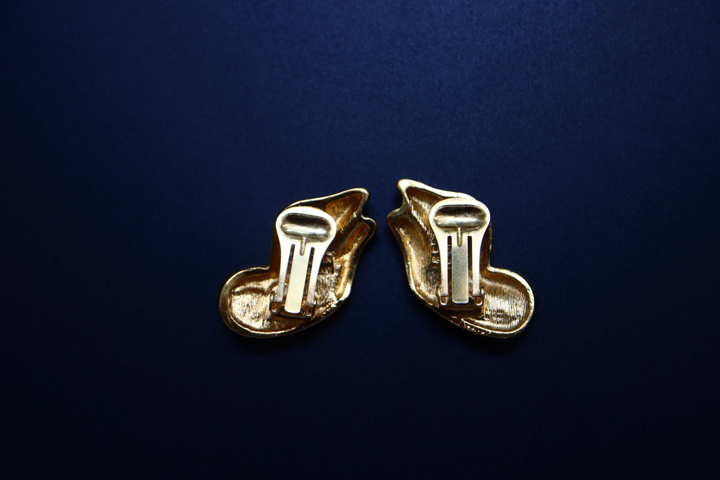 Vintage Lanvin Germany rhinestone gold-tone ribbon clip-on earrings