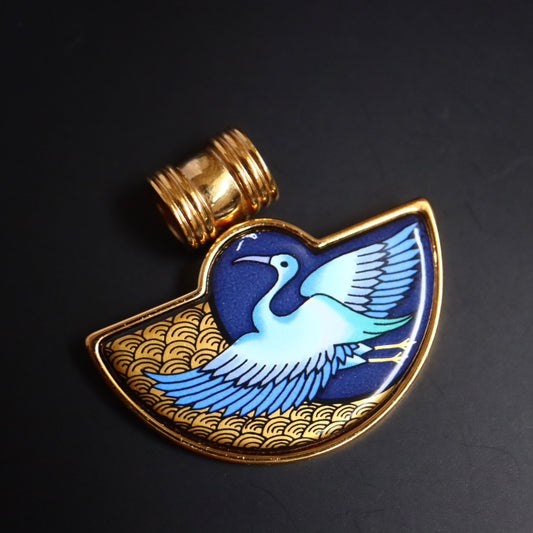 Vintage Michaela Frey Team Japanese Ukiyoe crane enamel pendant