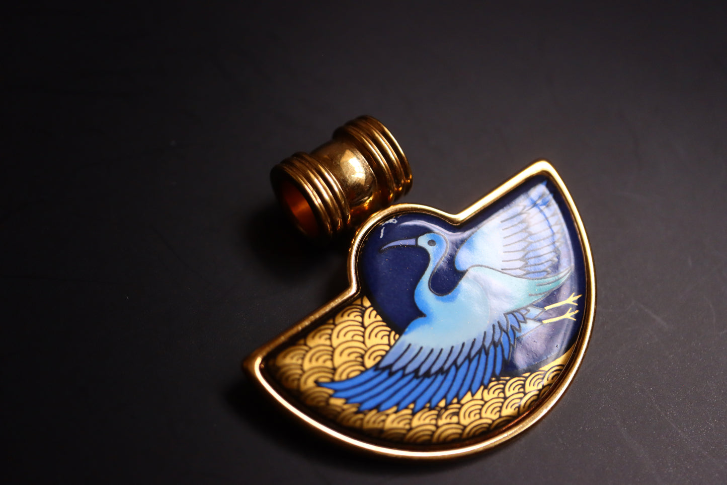 Vintage Michaela Frey Team Japanese Ukiyoe crane enamel pendant