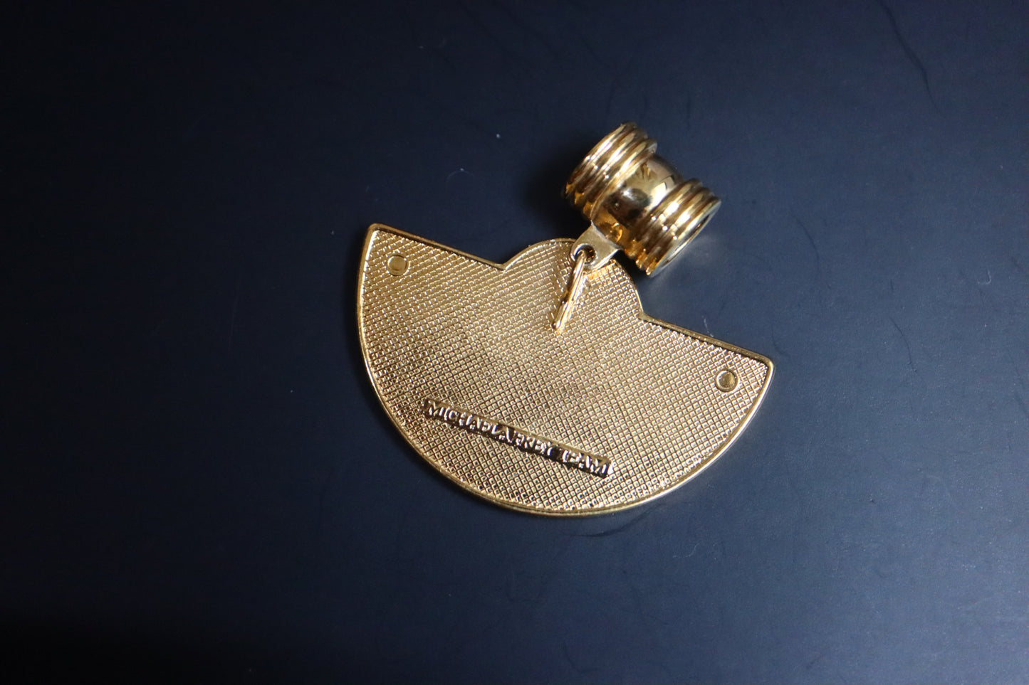Vintage Michaela Frey Team Japanese Ukiyoe crane enamel pendant
