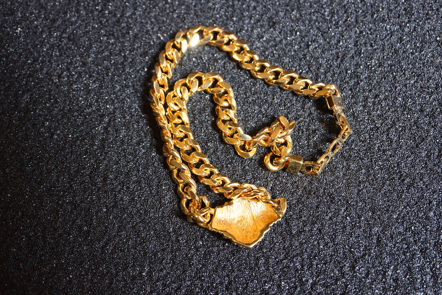 VINTAGE CHRISTIAN DIOR Germany Gold-Tone Rhinestone Chunky Curb Chain Necklace