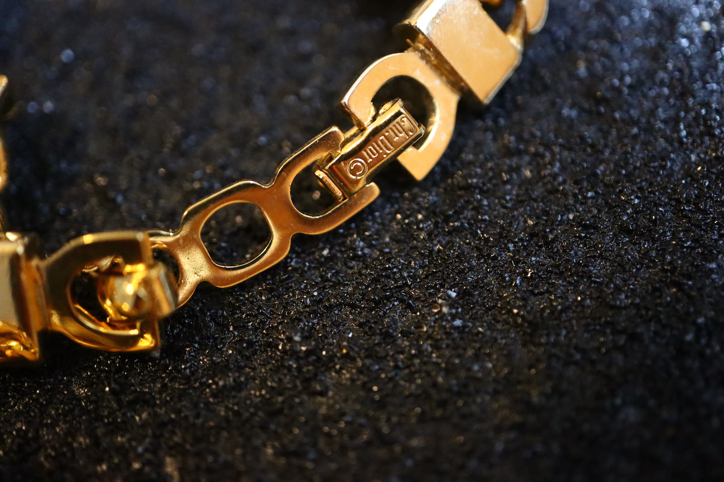 VINTAGE CHRISTIAN DIOR Germany Gold-Tone Rhinestone Chunky Curb Chain Necklace