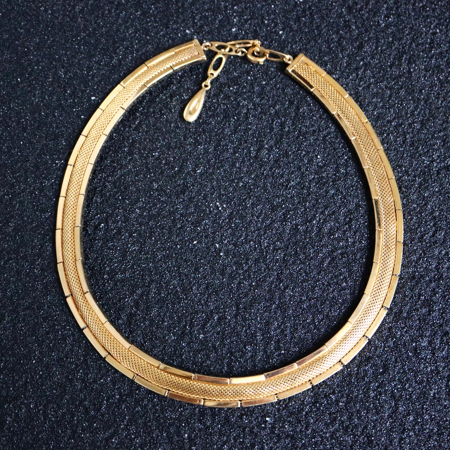 Vintage 1959 Henkel & Grossé Germany weaving gold-tone choker necklace