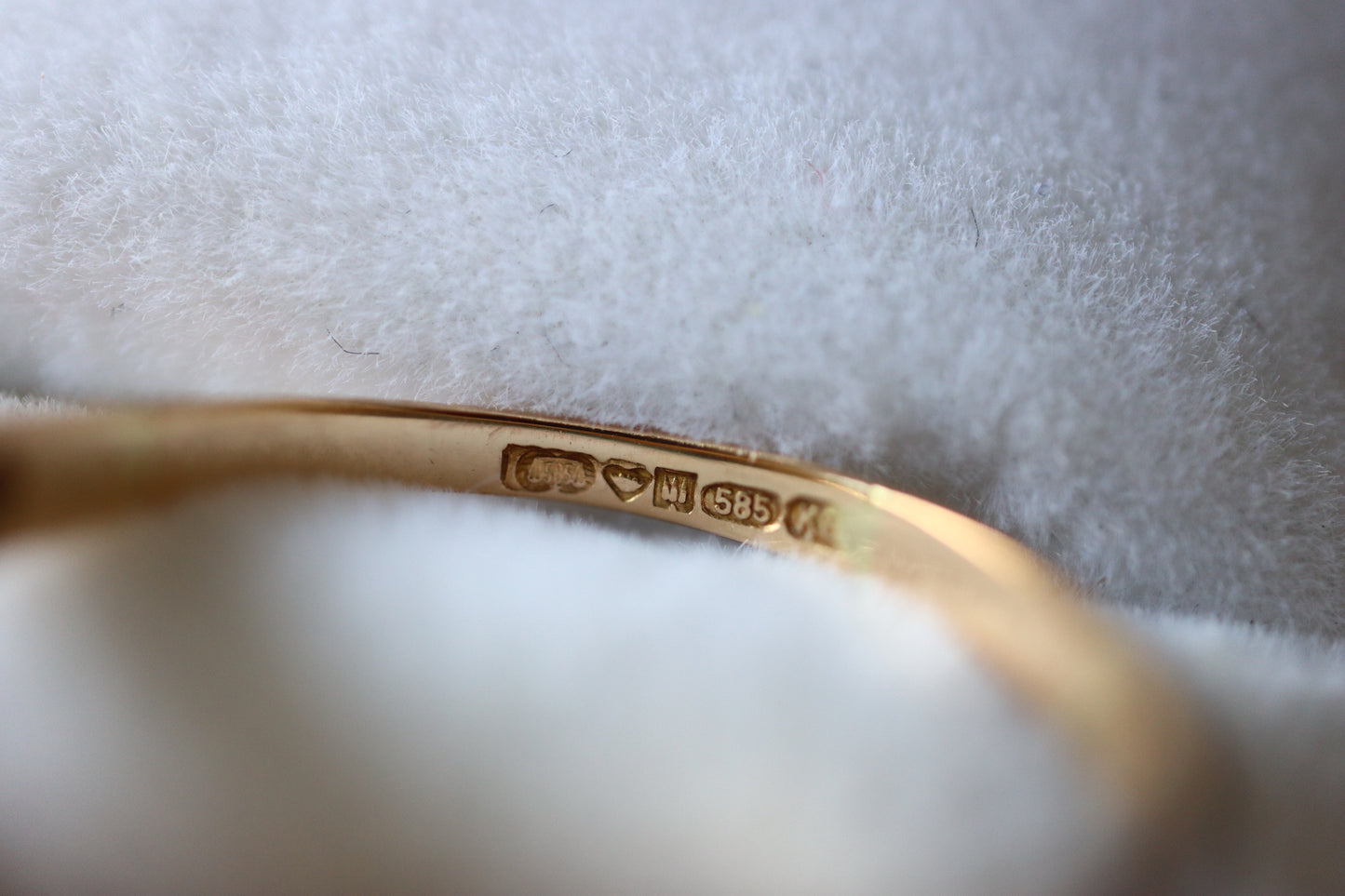 VINTAGE LAPPONIA 14K Yellow Gold natural Pearl Sculptural Ring