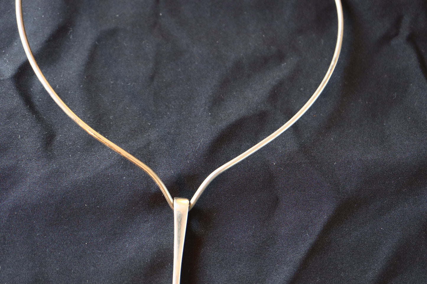 VINTAGE Sven Haugaard Danish Sterling Silver Torque Neck Ring with French Lapis Lazuli Drop Pendant