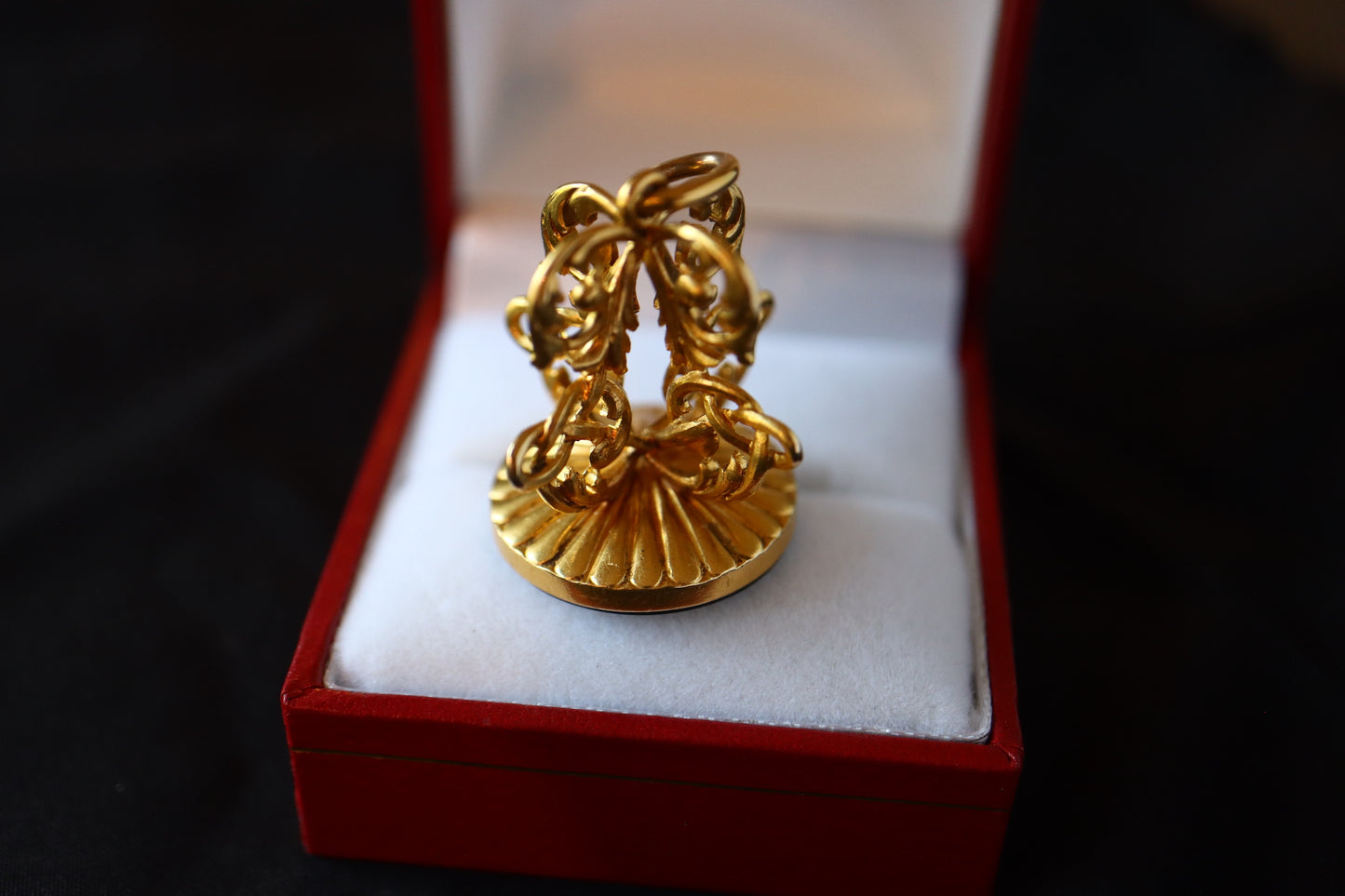 RARE Antique Victorian 18K Gold & Black Onyx Intaglio Wax Seal Fob Pendant