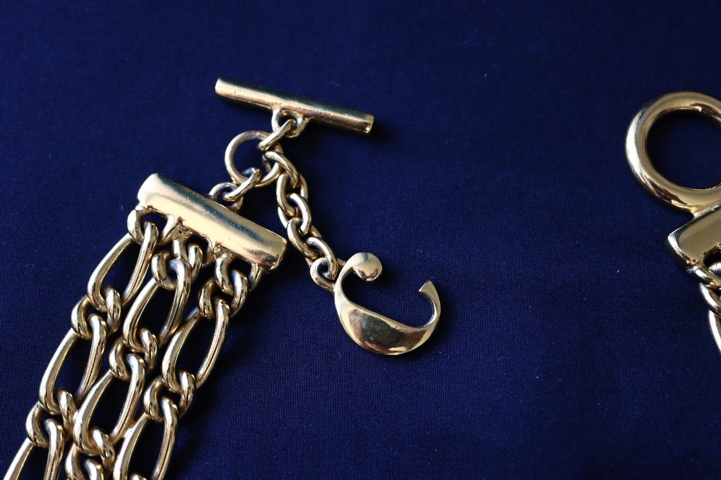 VINTAGE Carven Paris Gold-Tone Triple-Strand Chunky Chain Collar Necklace