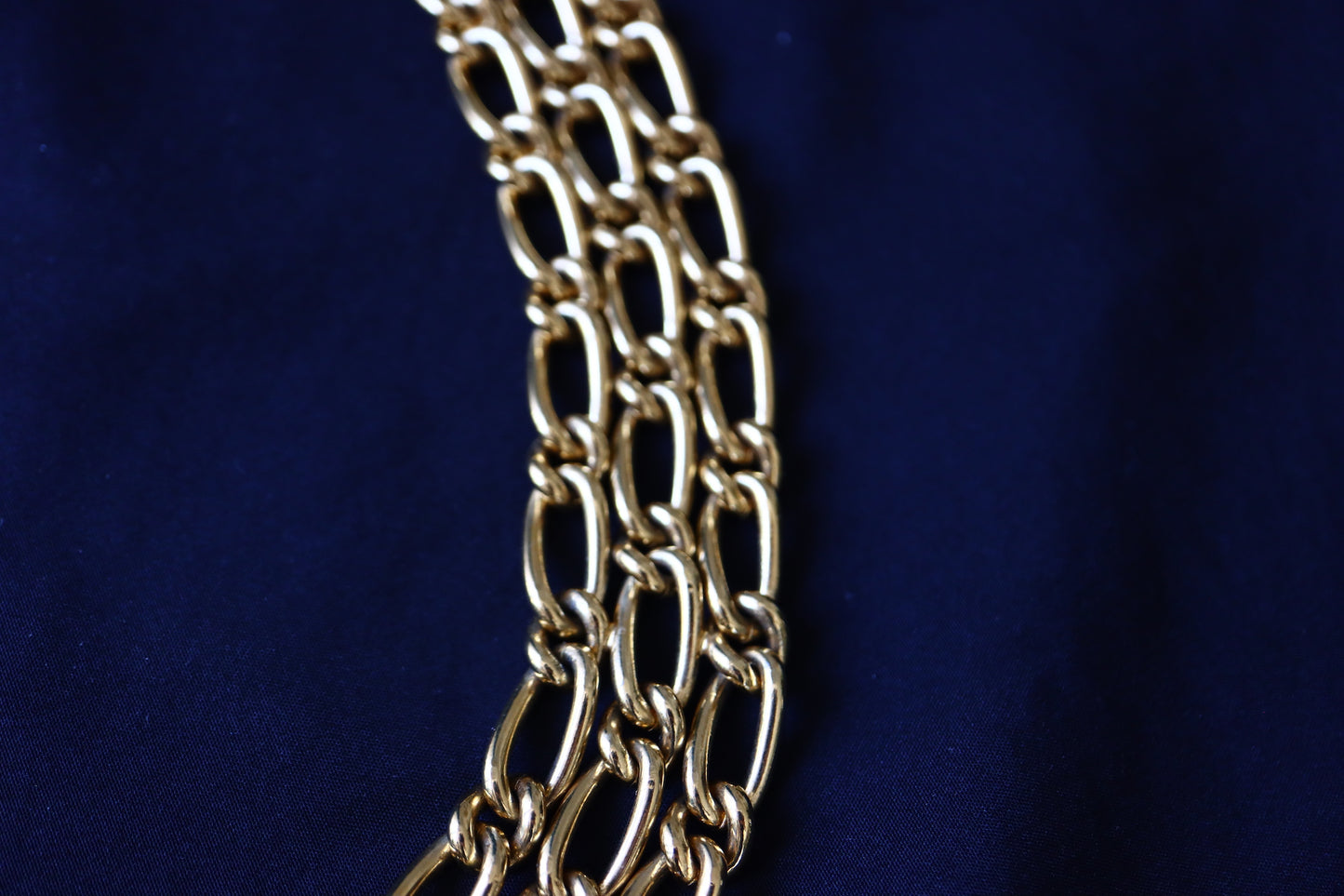 VINTAGE Carven Paris Gold-Tone Triple-Strand Chunky Chain Collar Necklace
