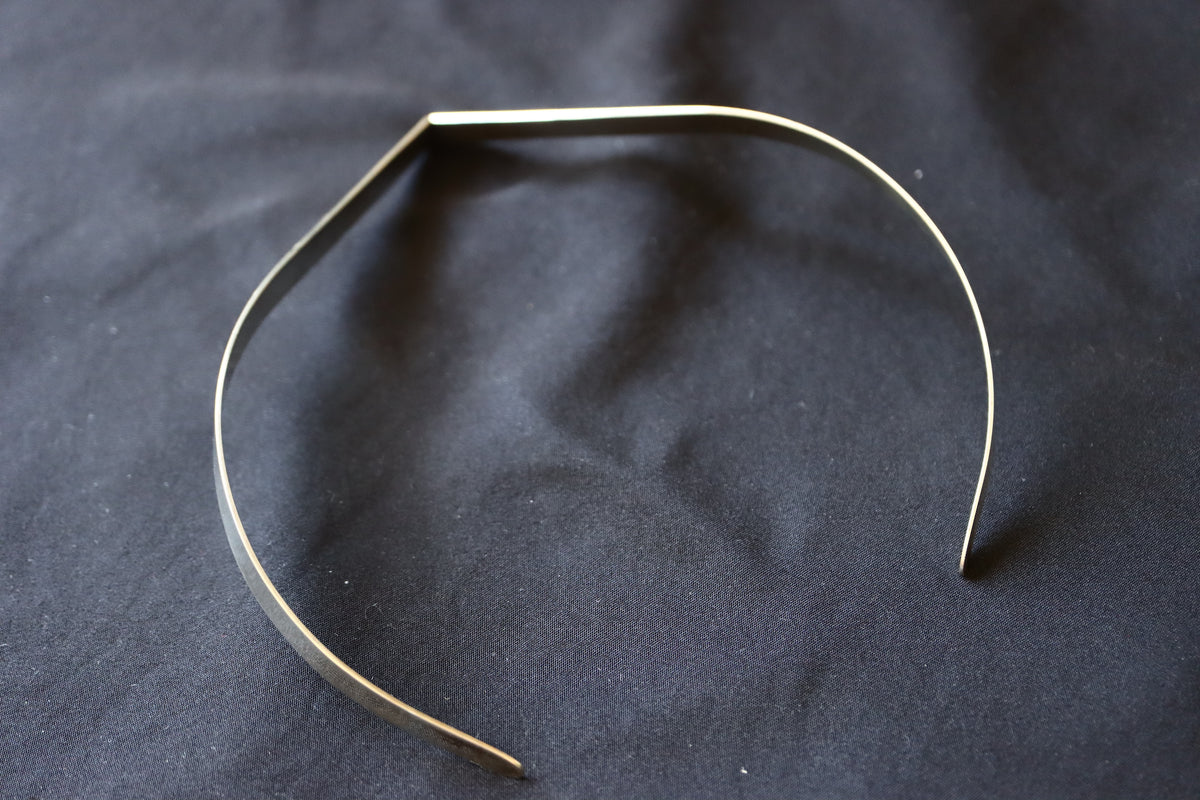 Modernist Pekka Piekäinen Finnish 925 Sterling Silver V-Neck Torc Collar