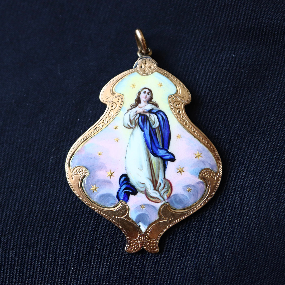 ANTIQUE 14K Gold Hand-Painted Enamel Virgin Mary Devotional Pendant / Medallion