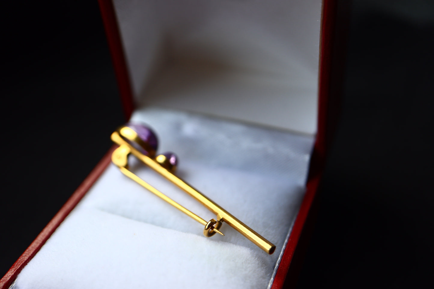 ANTIQUE Victorian 18K Yellow Gold & Dual Cabochon Amethyst Bar Pin Brooch