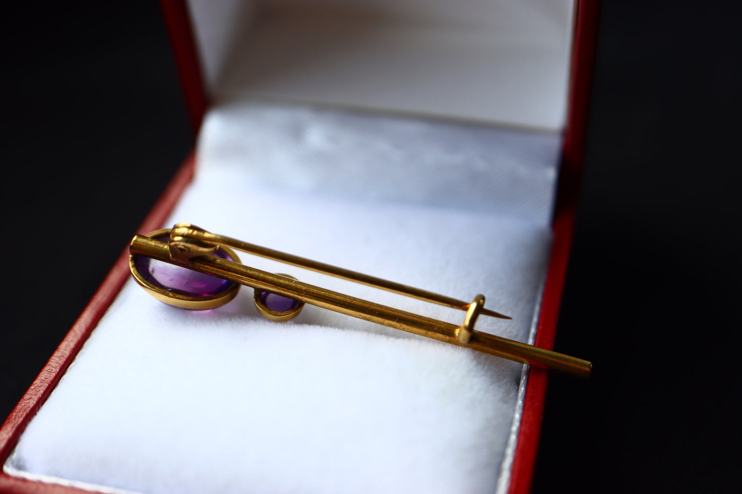 ANTIQUE Victorian 18K Yellow Gold & Dual Cabochon Amethyst Bar Pin Brooch