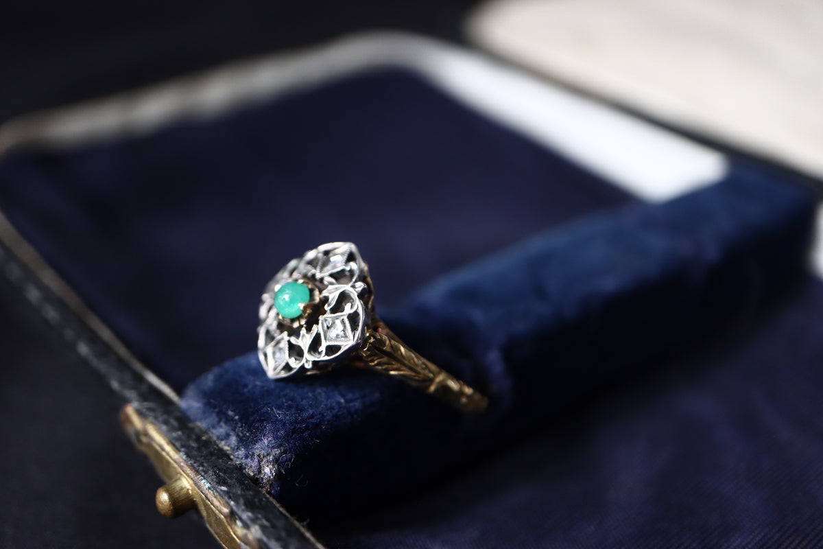 ANTIQUE Victorian 18K Gold & Silver Cabochon Emerald 4 Rose-Cut Diamond Lattice Ring