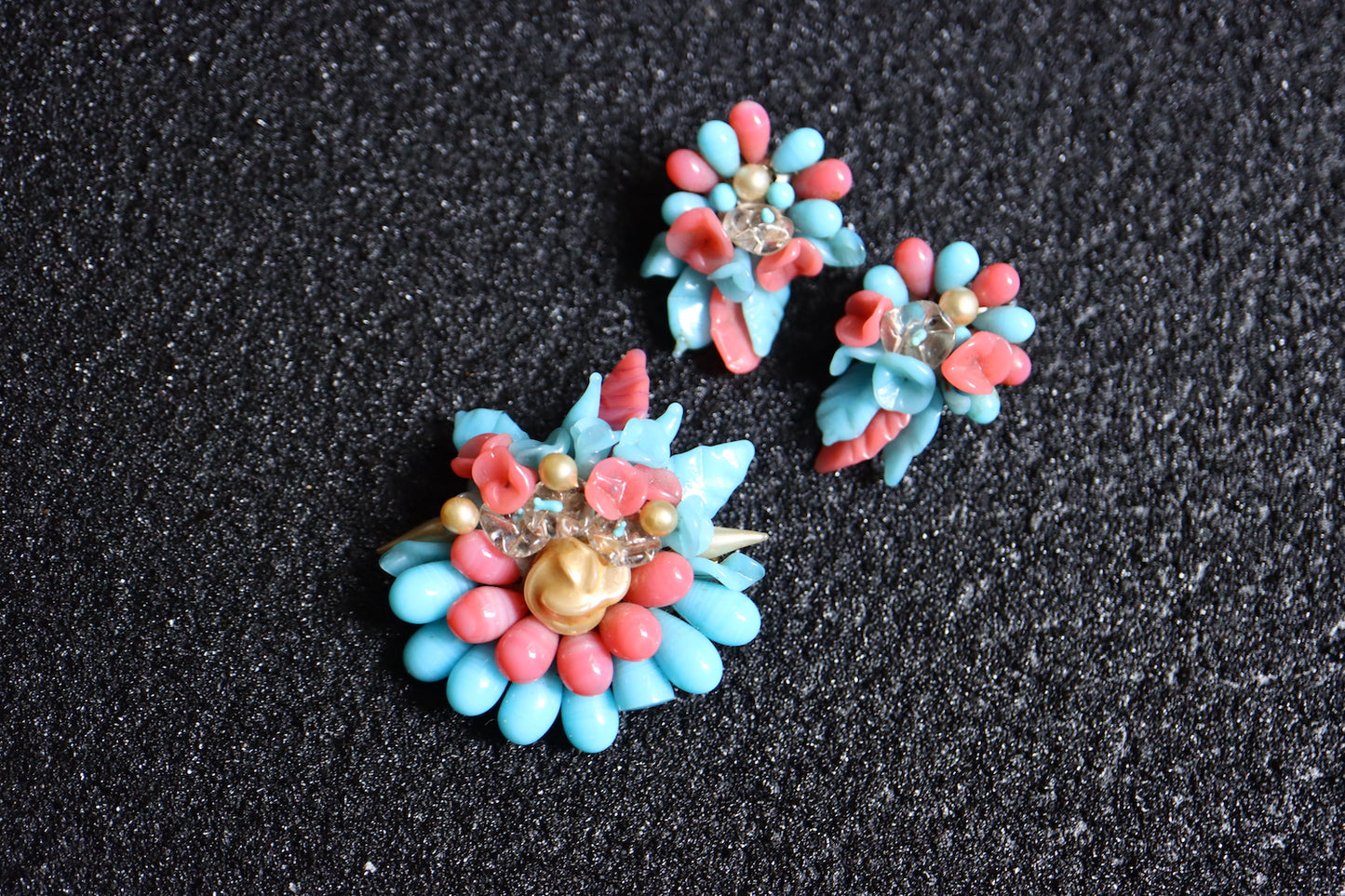 Vintage Louis Rousselet hand-crafted Glass blue and pink bouquet brooch earrings set