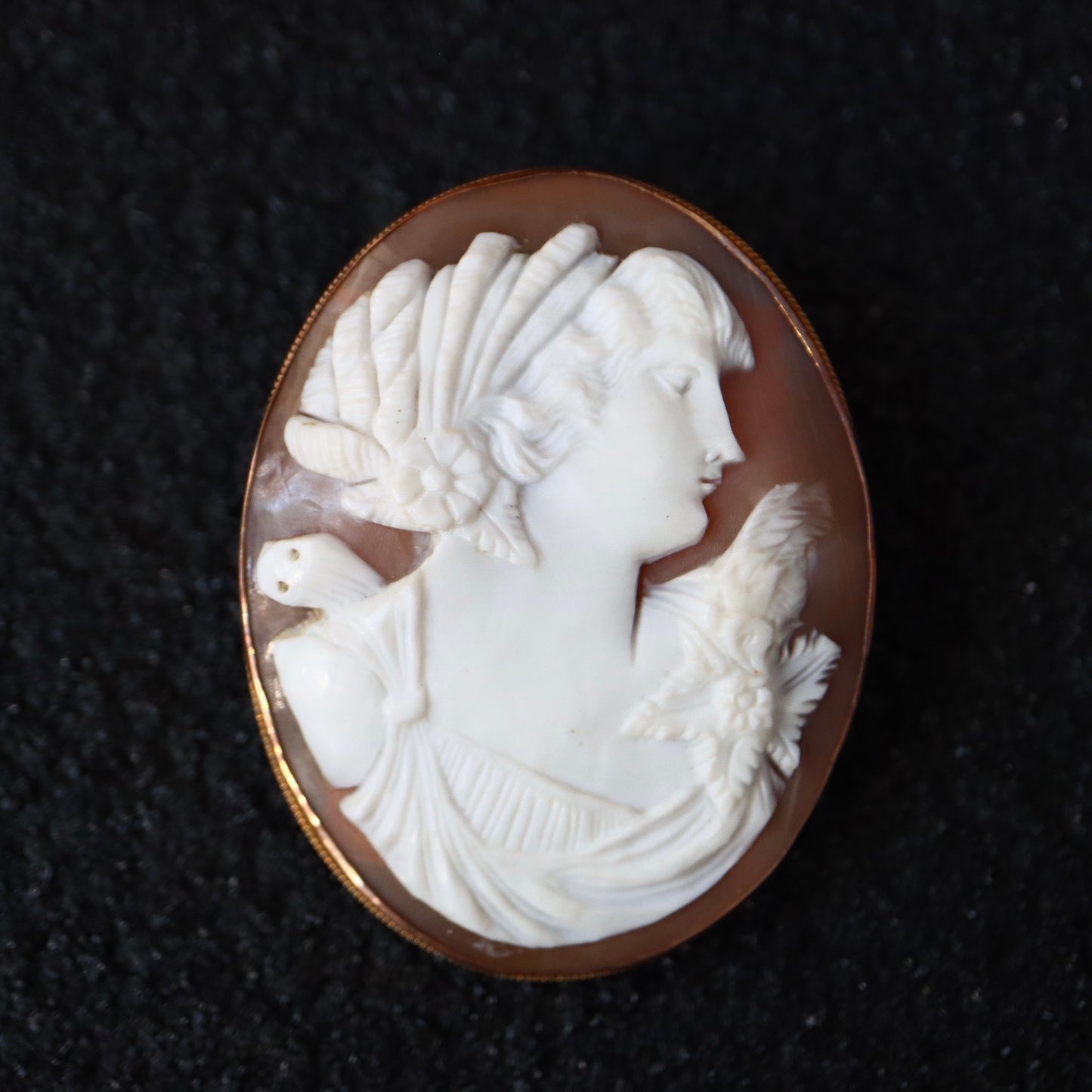 ANTIQUE Victorian Large 9K Gold Hand-Carved Shell Cameo Serpent Goddess Brooch