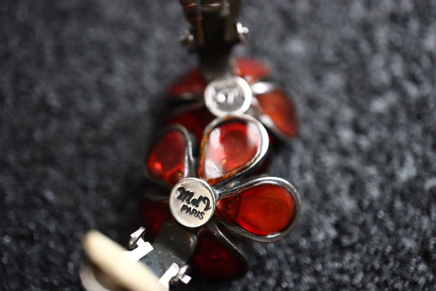 Vintage MARGUERITE DE VALOIS Molten Glass Burgundy red flower clip on earrings