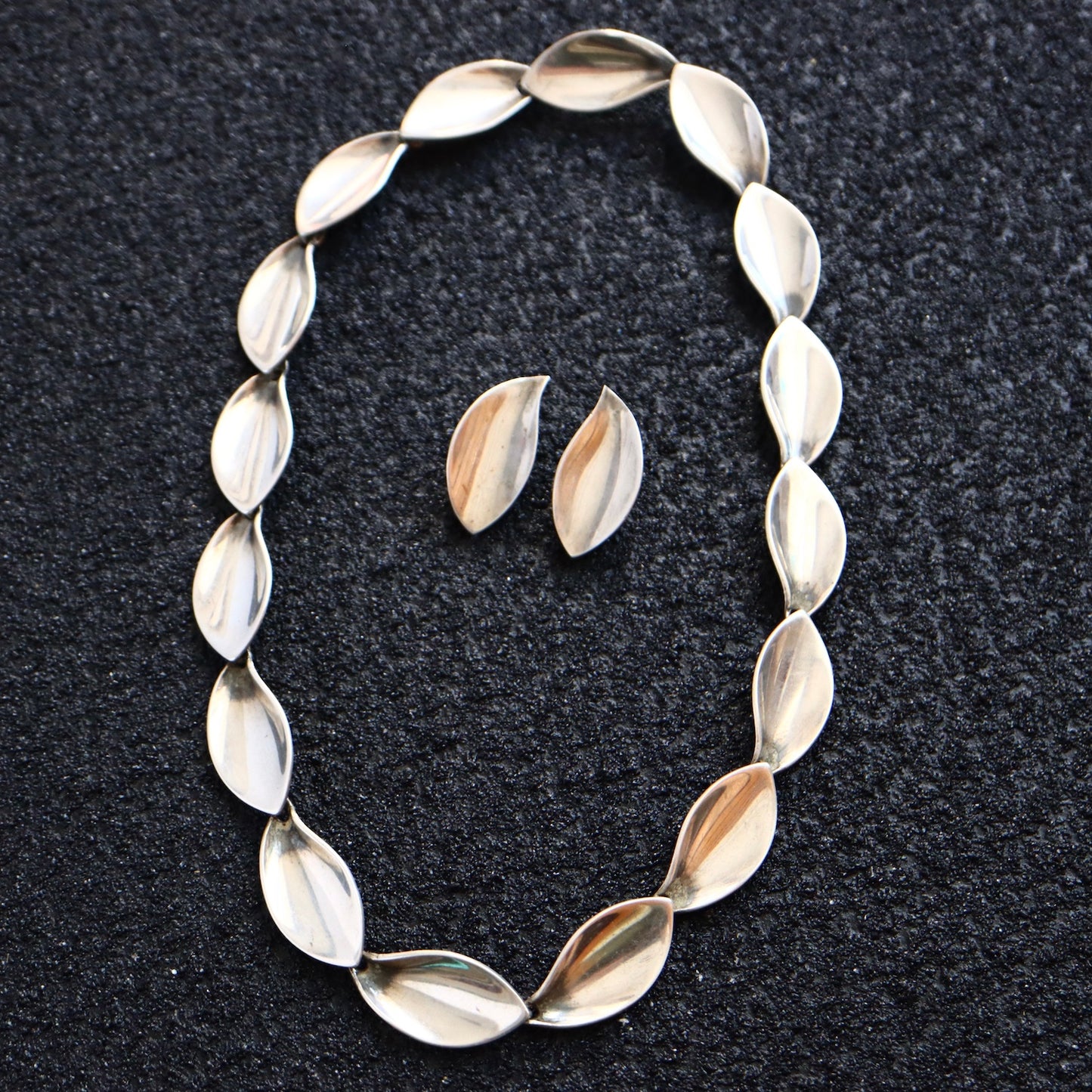Vintage A&K Danmark Sterling Minimalism leaves earrings necklace Set