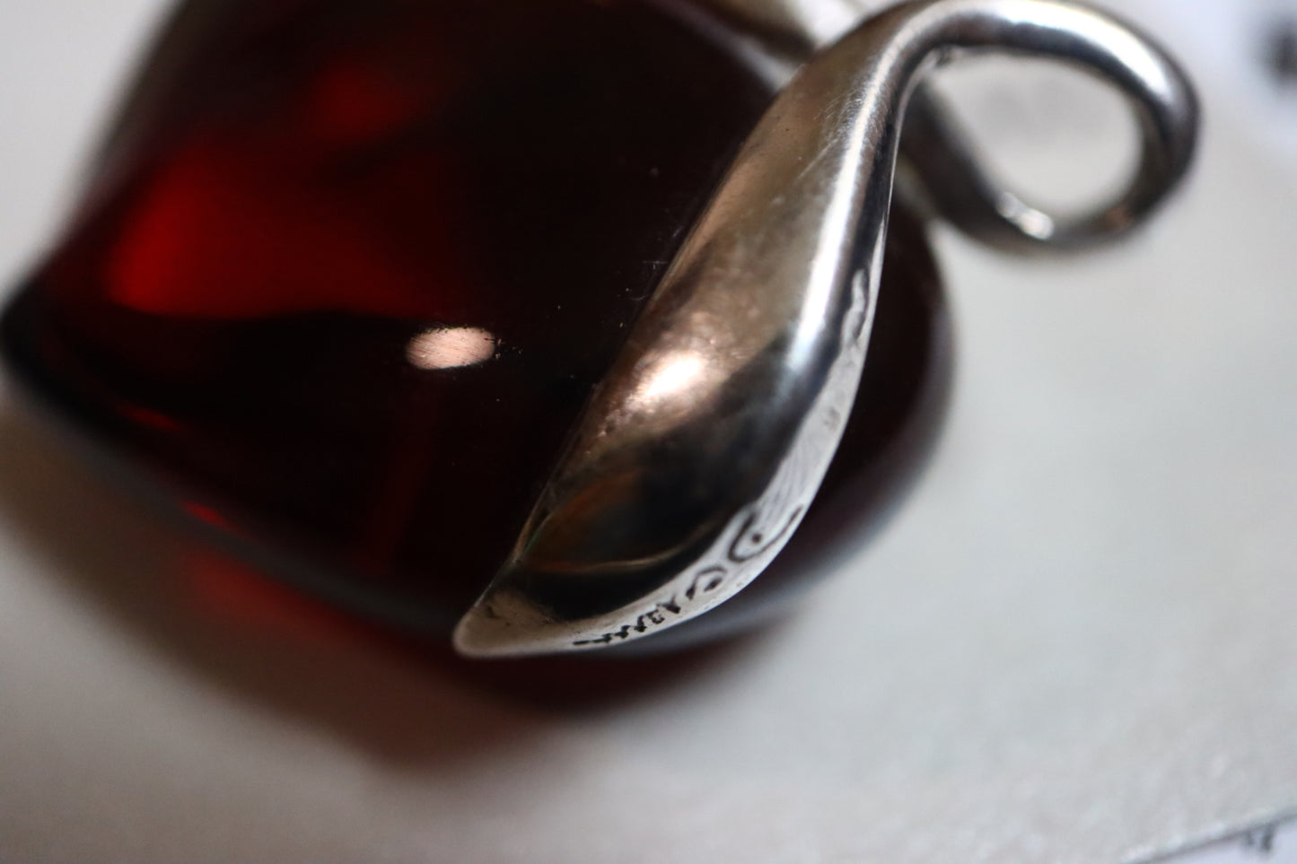 Vintage Daum Crystal red heart 925 silver ribbon pendant