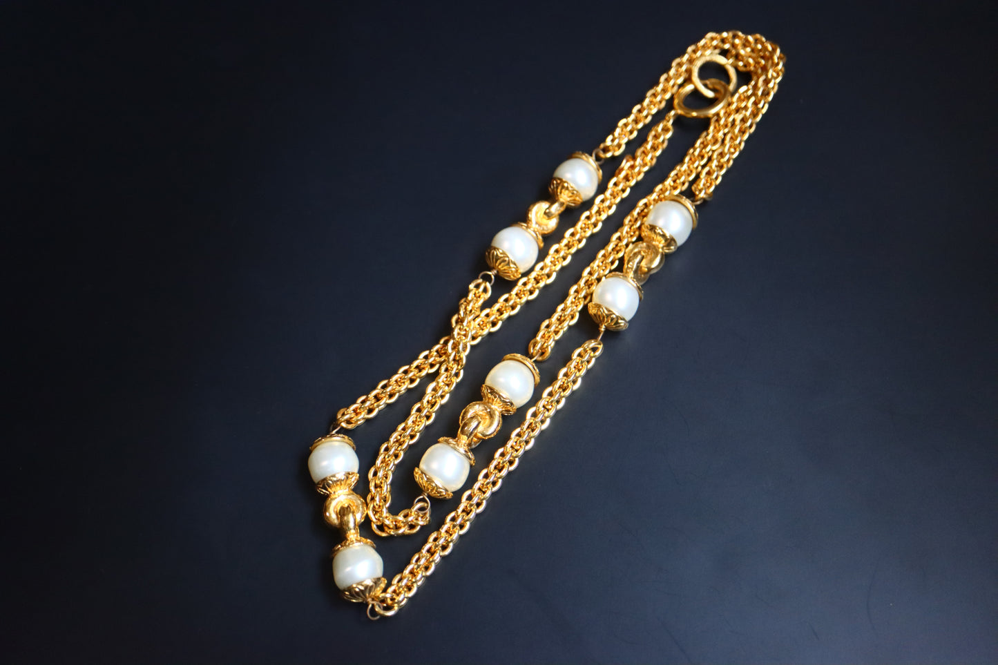 Vintage 1970s Chanel gold chain Pearls sautoir necklace