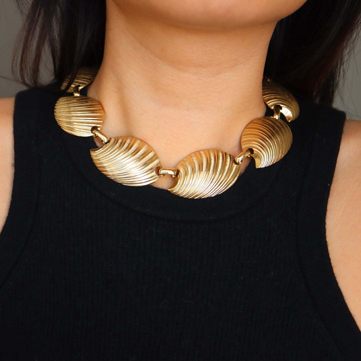 Vintage Christian Dior gold tone shell pattern necklace and bracelet set