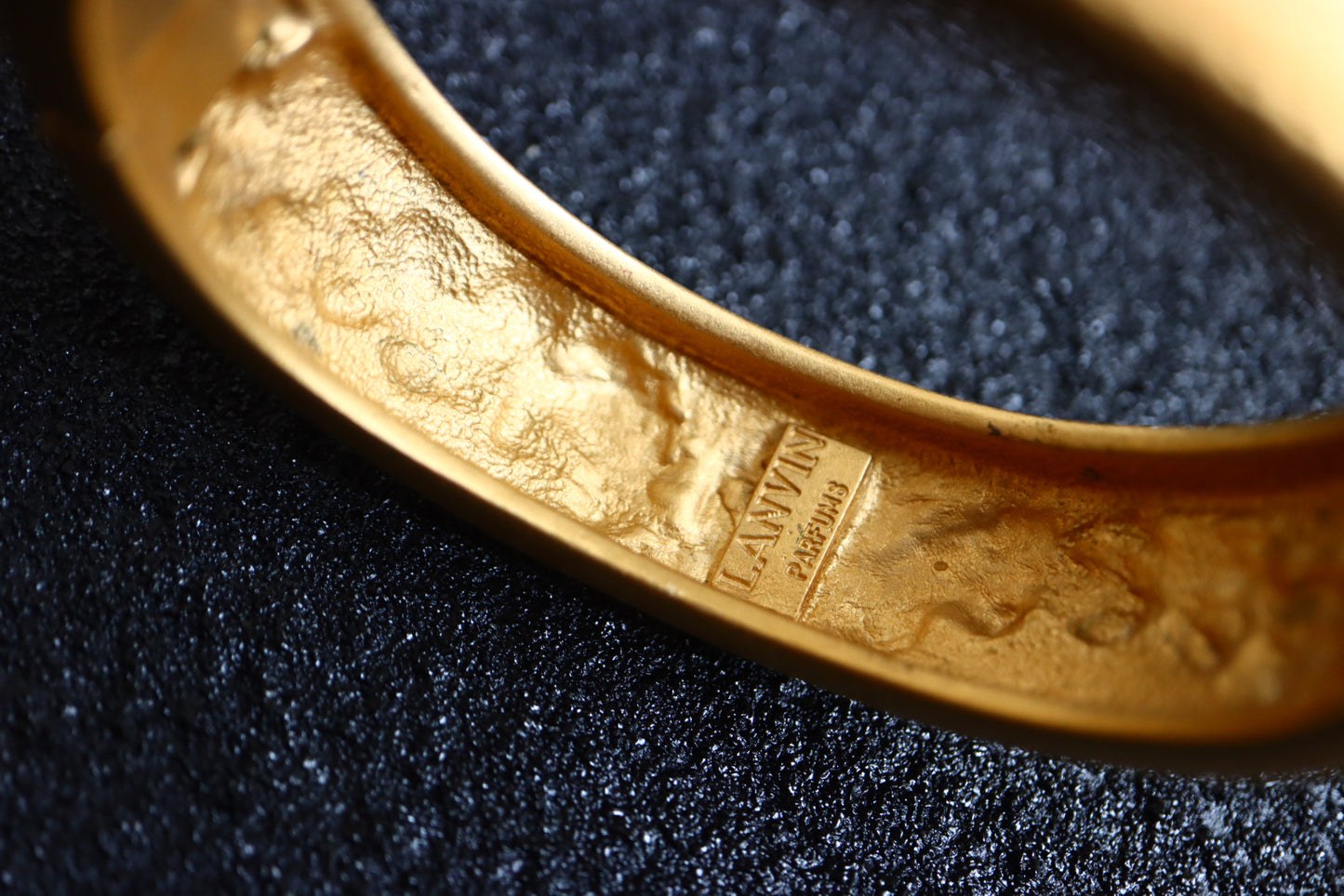 Vintage Lanvin gold-tone carving Logo leaf perfume cuff bracelet